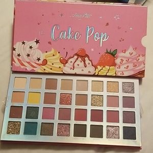 Eyeshadow palette